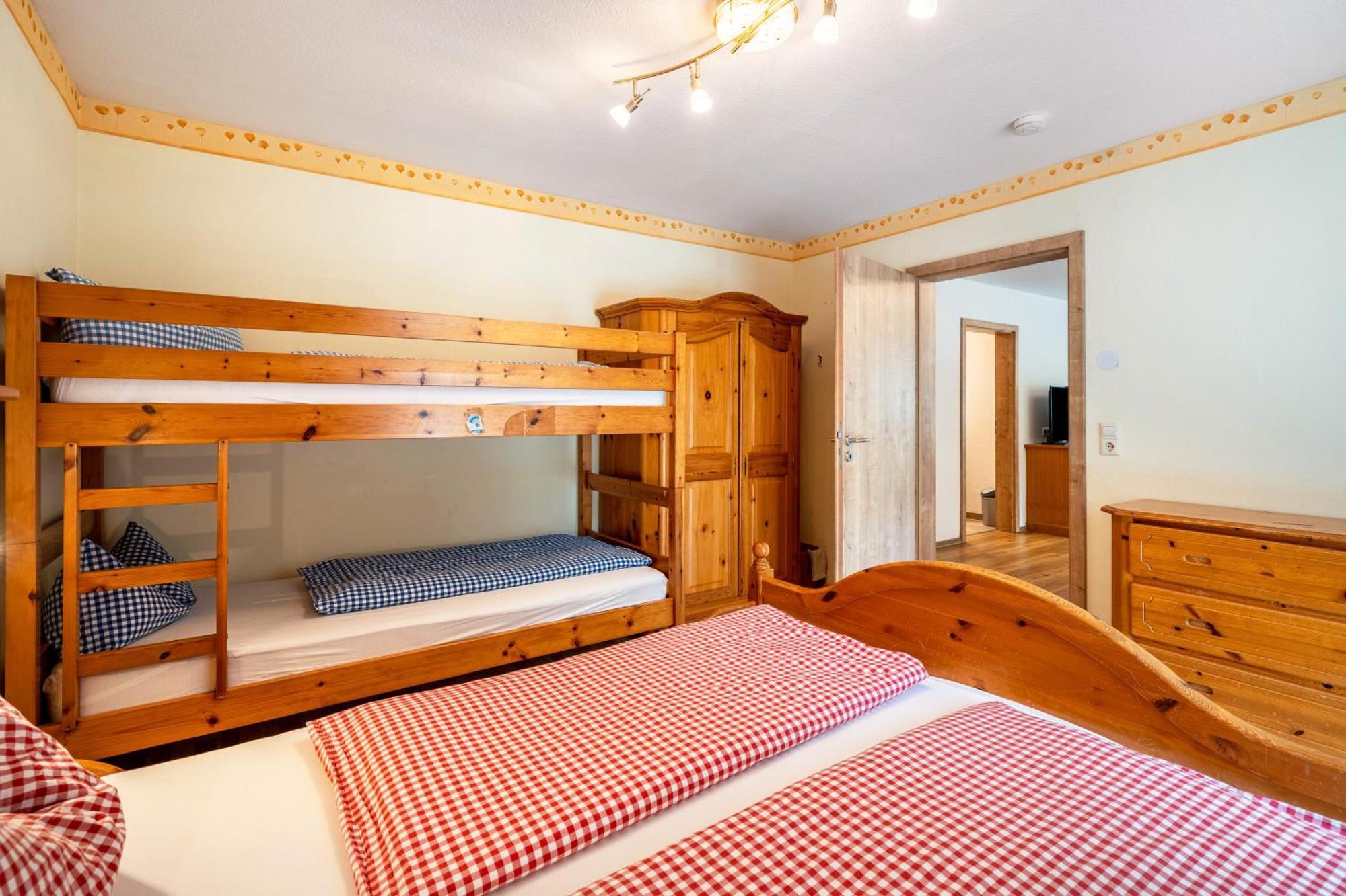 Josenhof Hotel Wolfach Bagian luar foto