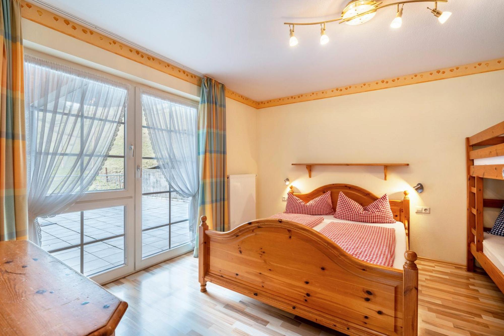 Josenhof Hotel Wolfach Bagian luar foto